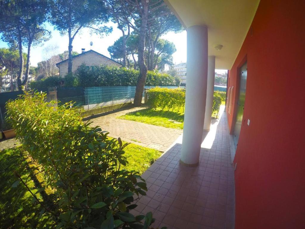 Residence Le Piramidi - Agenzia Cocal Caorle Exterior photo